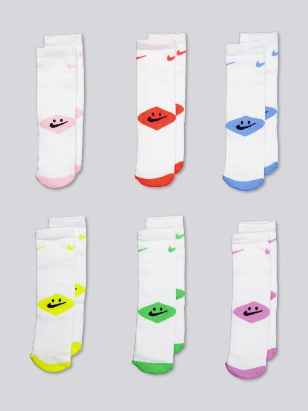 Nike Kids 6-Pack Smiley Crew Socks in White